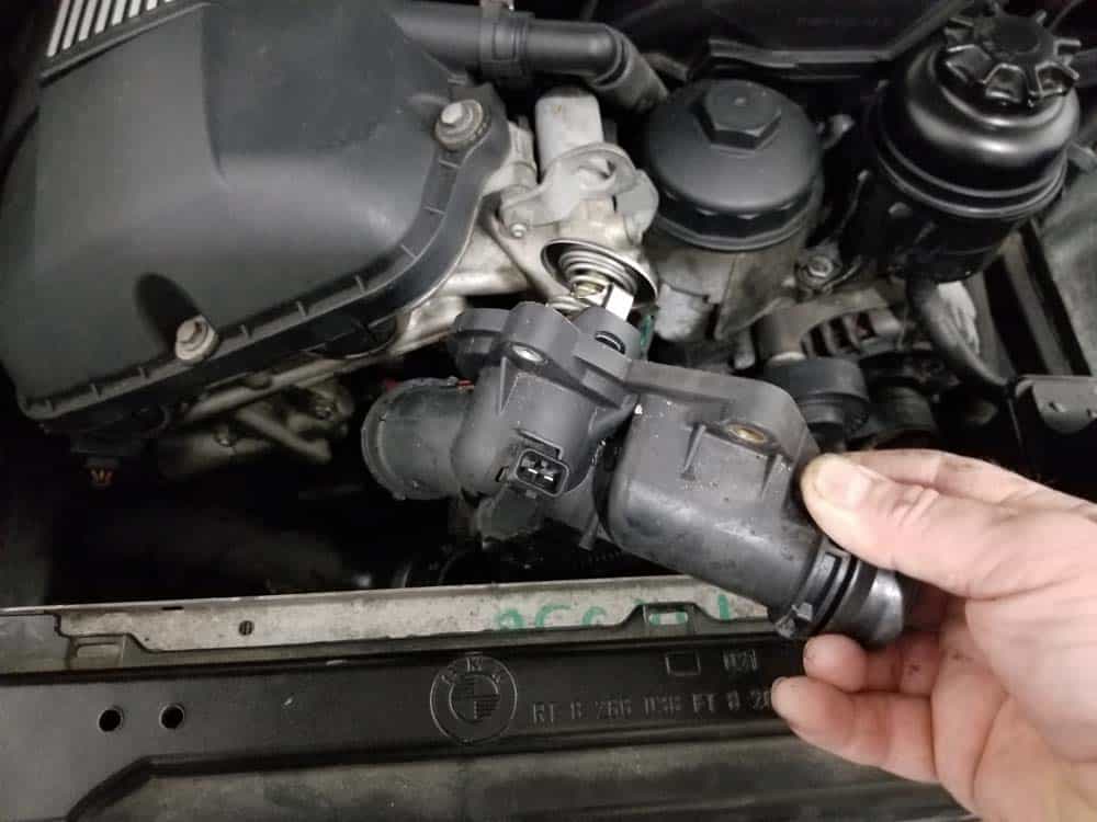 See B1E64 repair manual